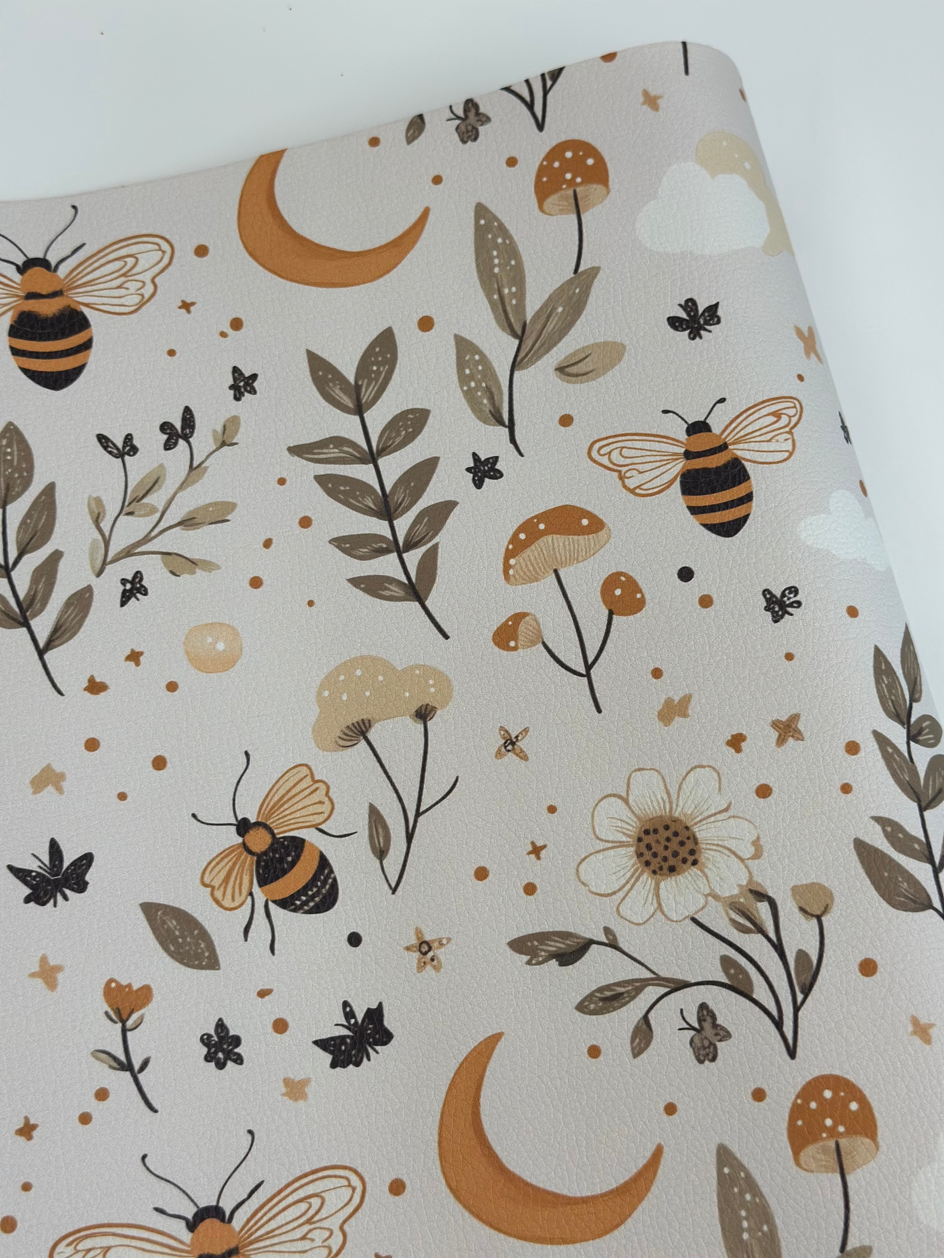 Rustic Bees Pebble Vinyl