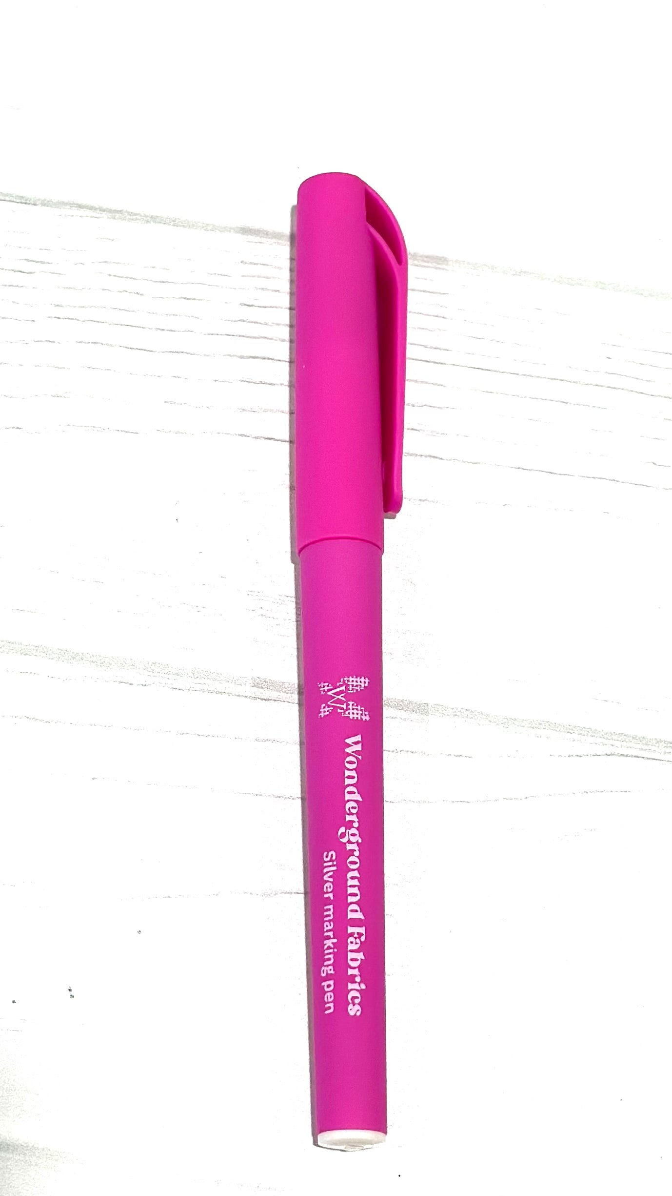 Silver Marking Pen and refills