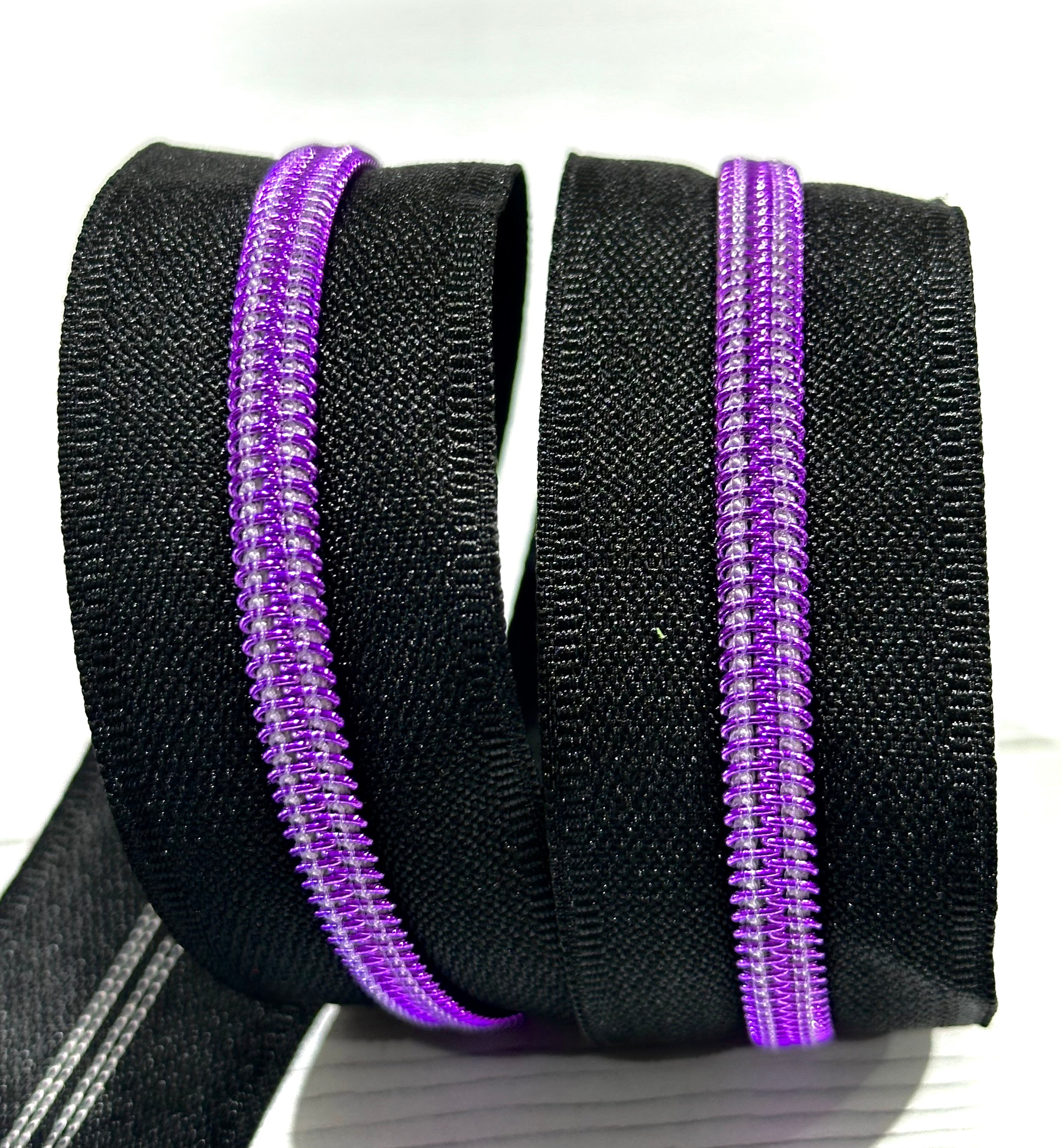 Black with Violet Teeth Zipper Tape