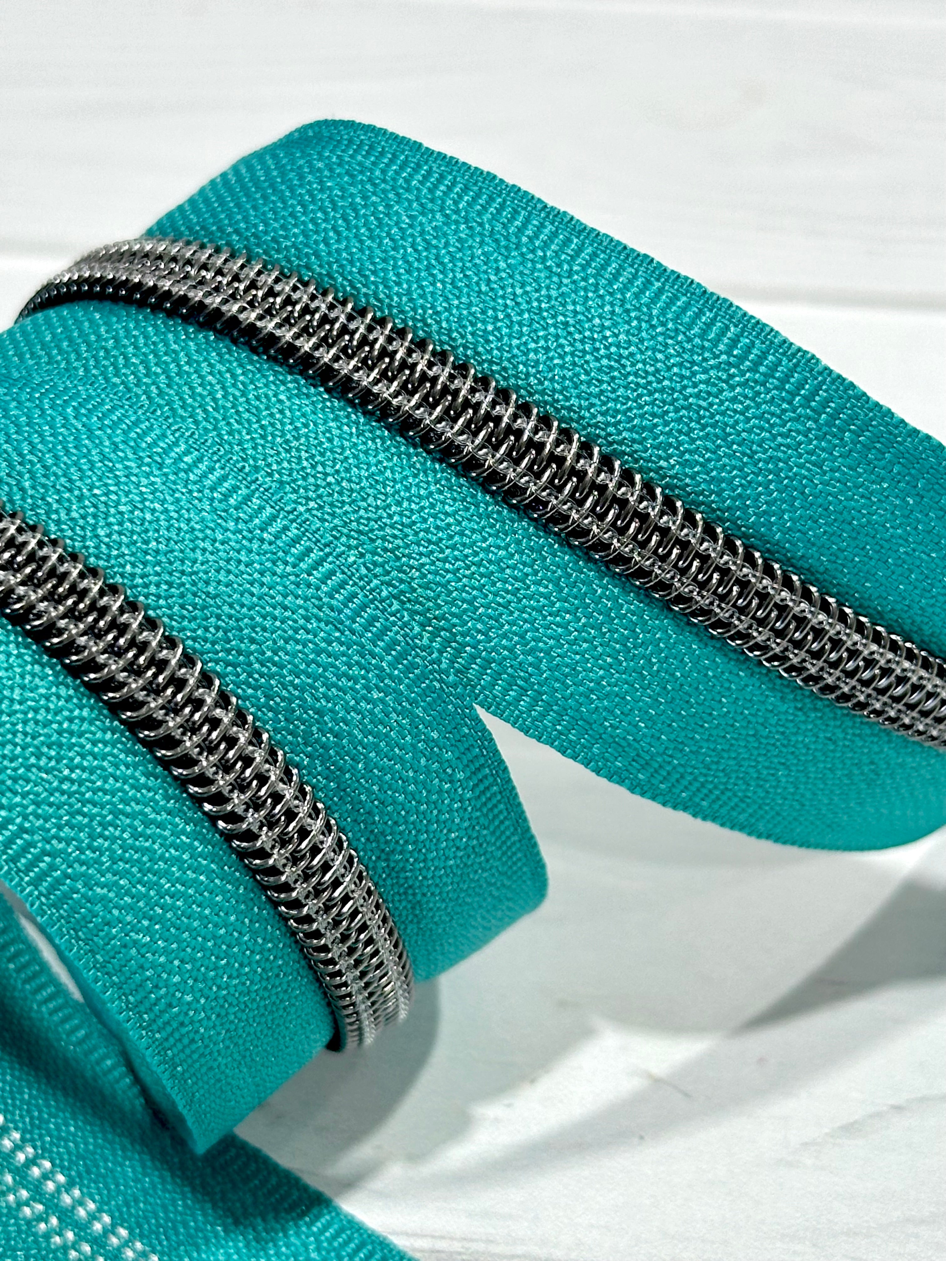 Jade with Gunmetal Teeth Zipper Tape