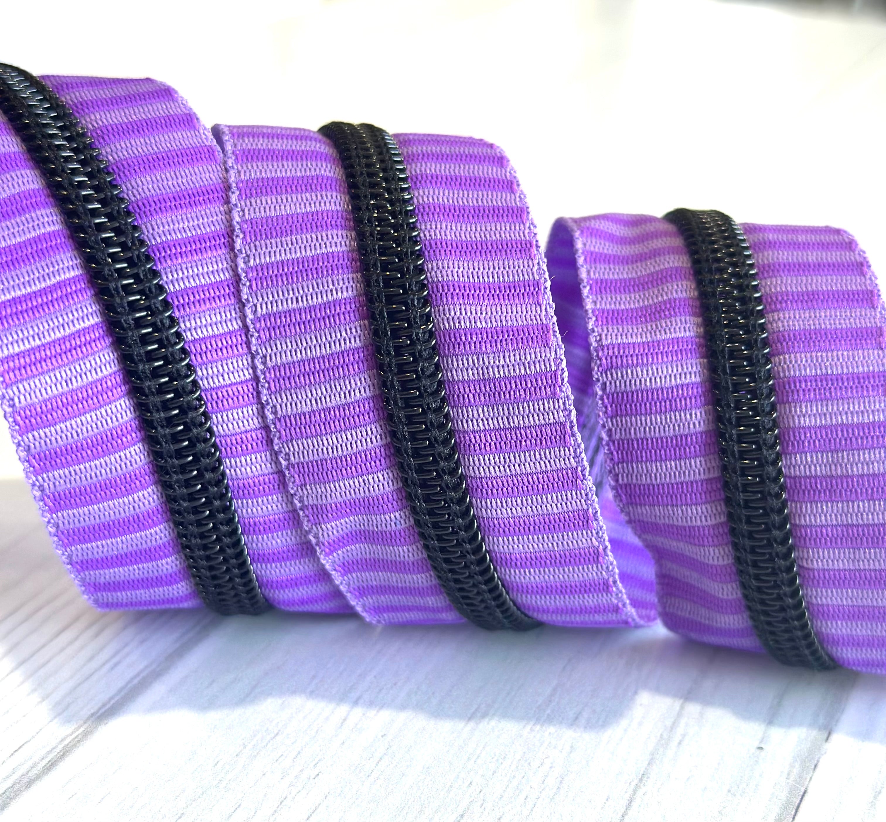 Lavender Stripe with Black teeth Zipper Tape