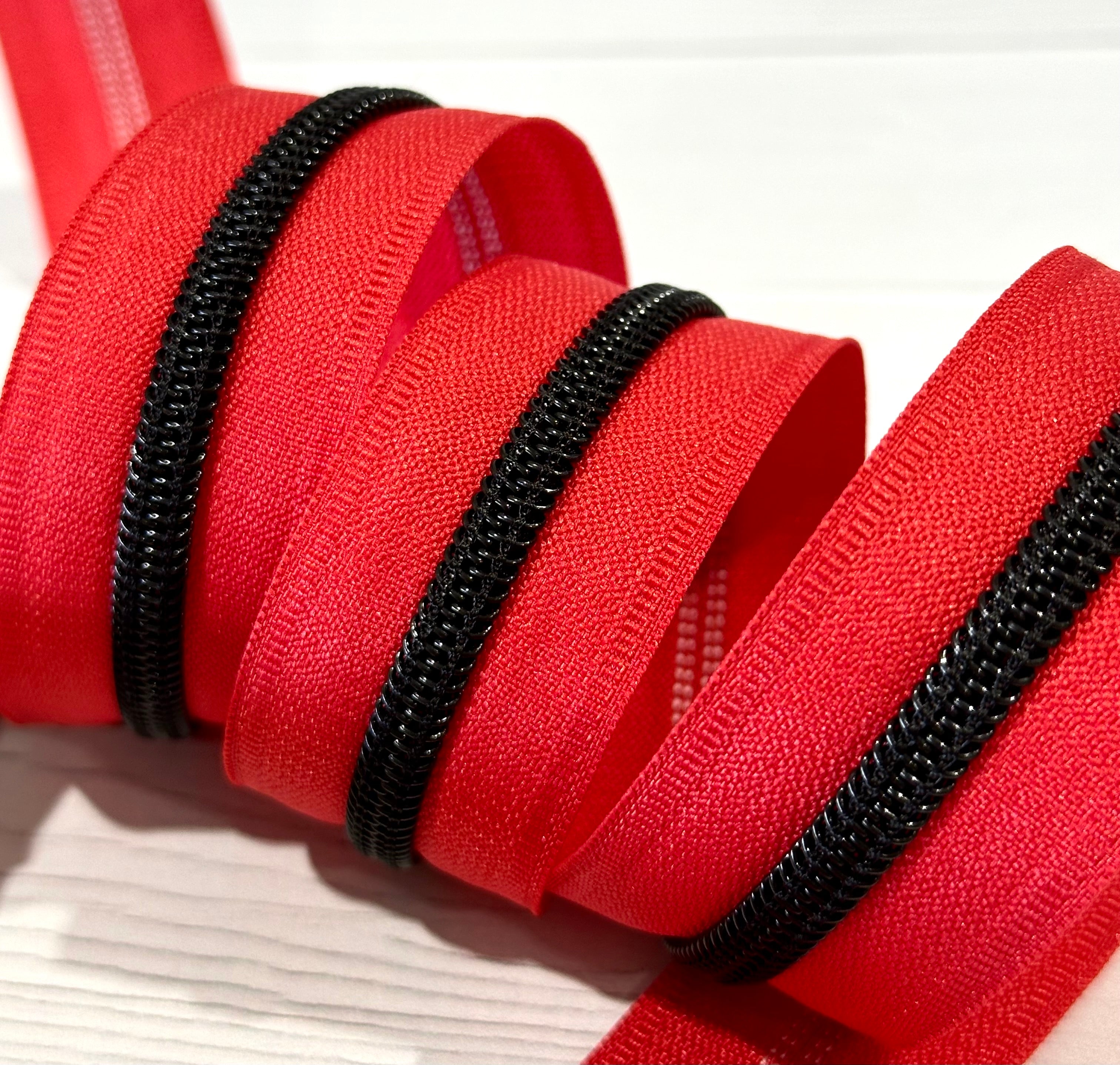 Red zipper tape with Black teeth