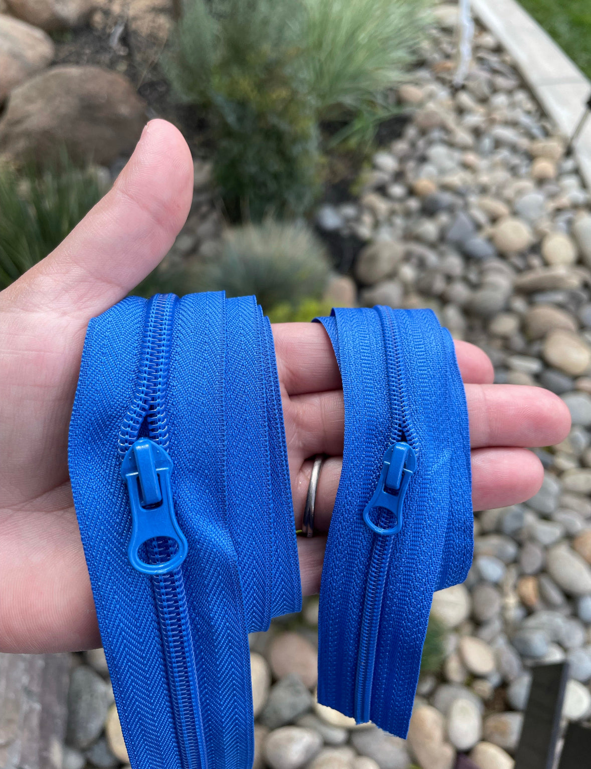Royal Nylon Zipper Pulls