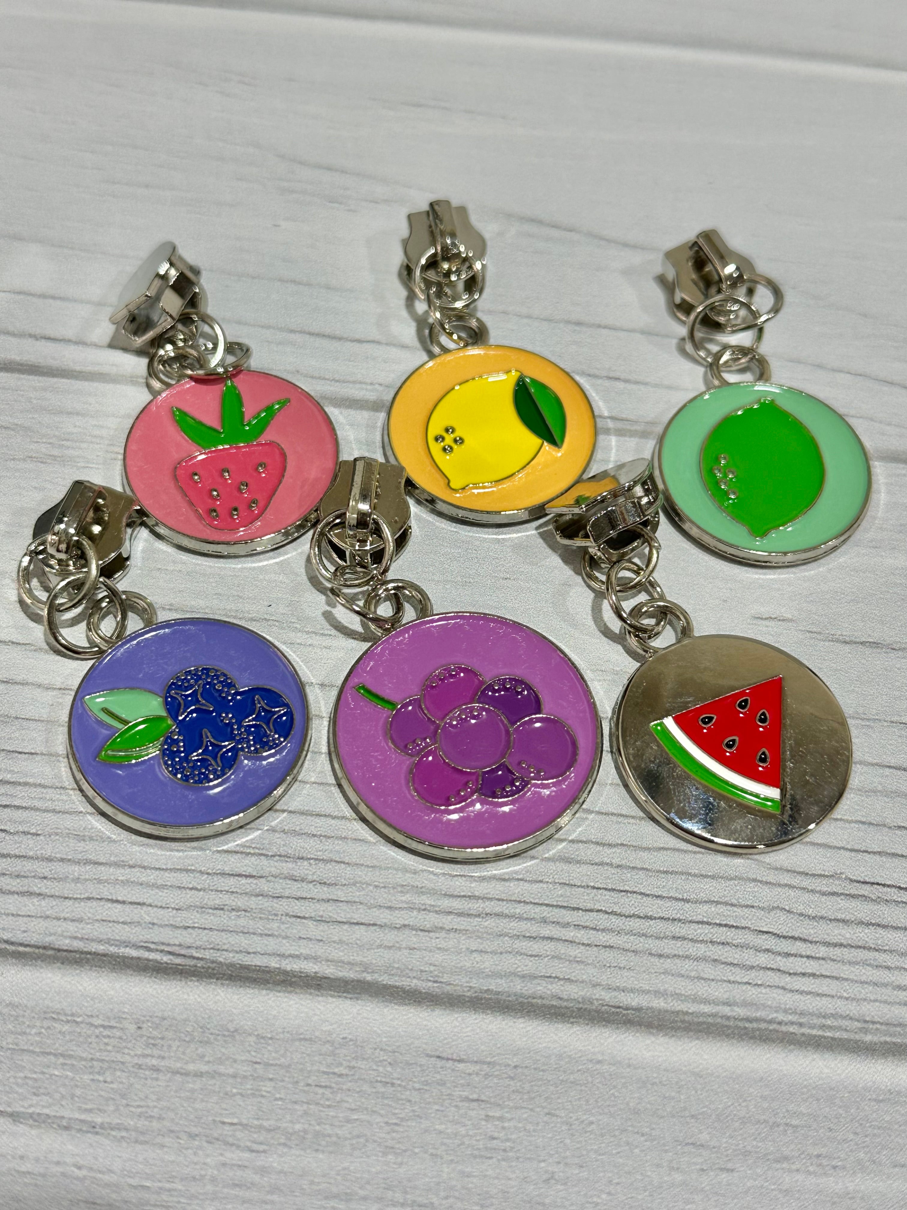 Fruit zipper pulls