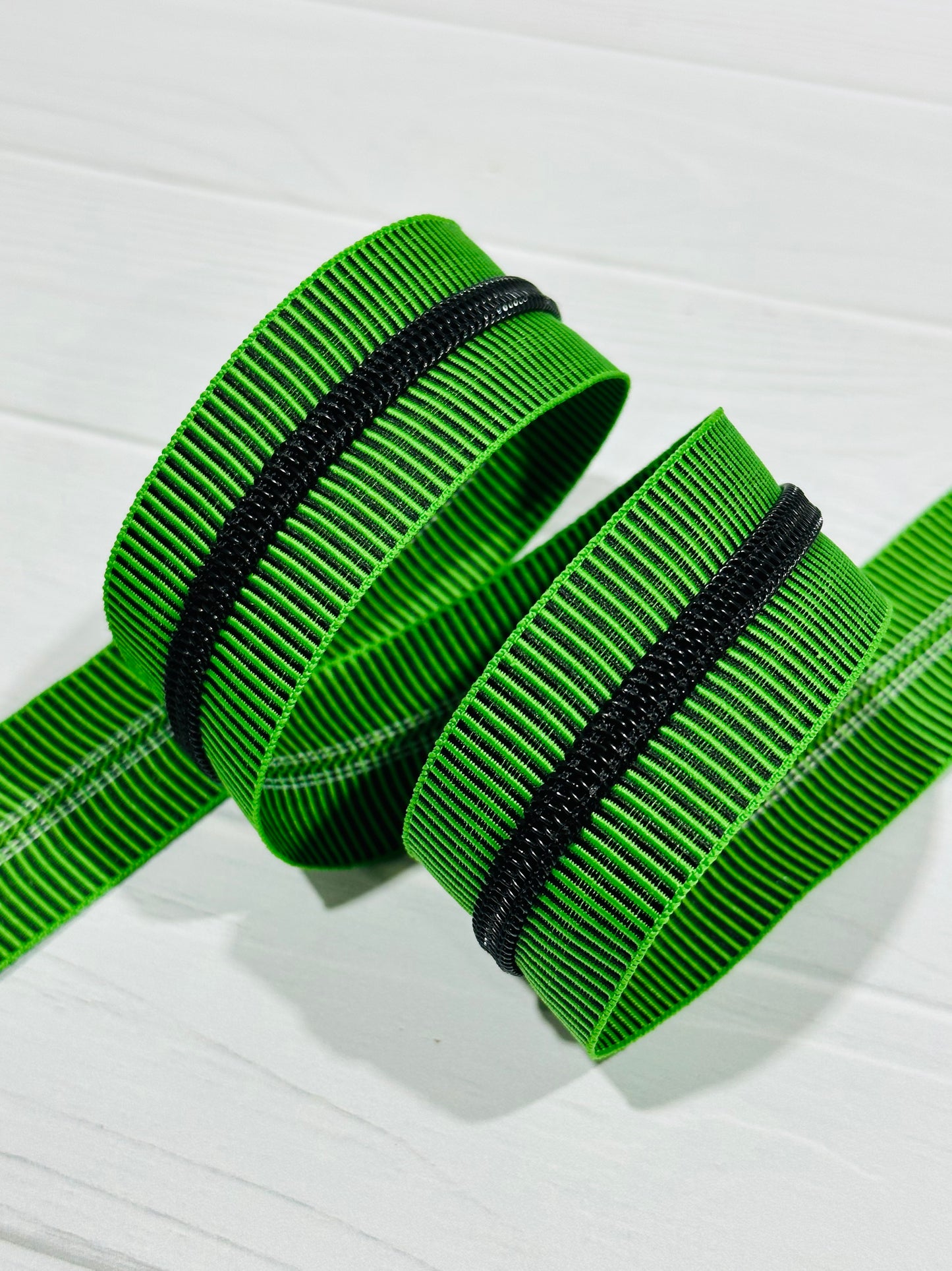 Lime and Black stripe with Black teeth Zipper Tape