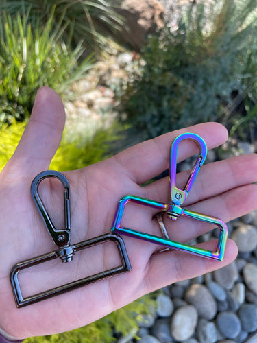 2” swivel clasps