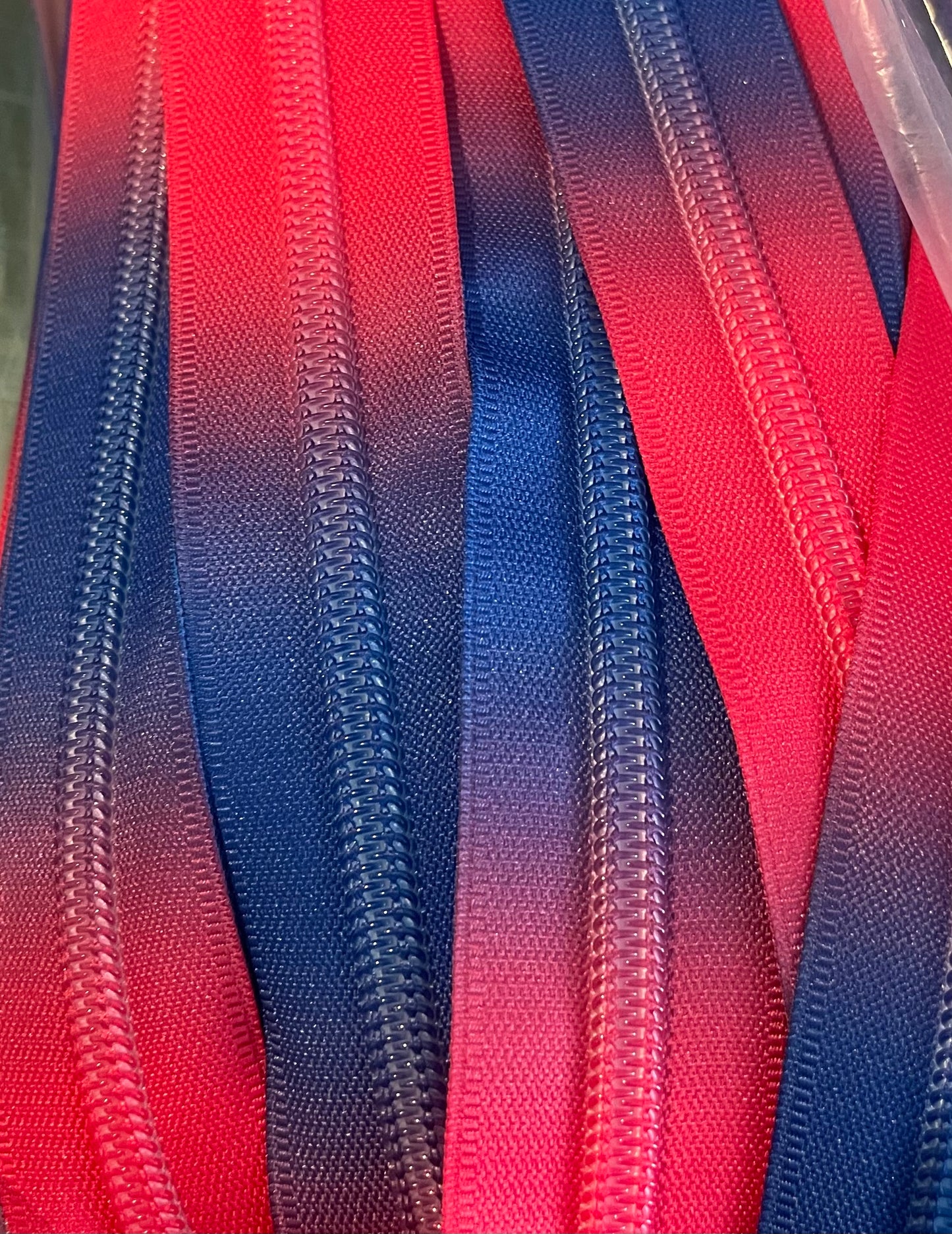 Hot pink and Royal Ombré zipper tape