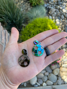 Soccer zipper pulls