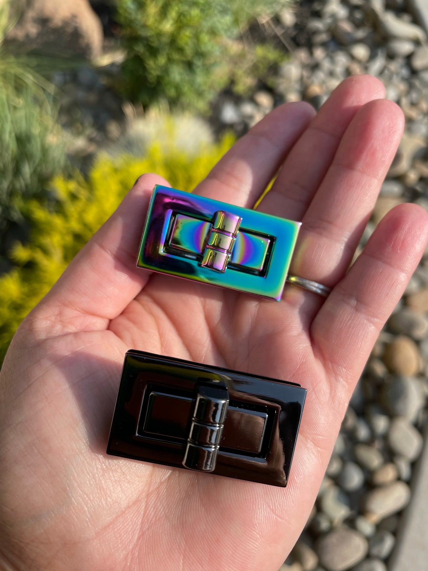 Rectangle turn clasps