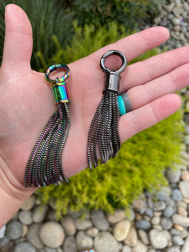 Metal Tassels with Clasp