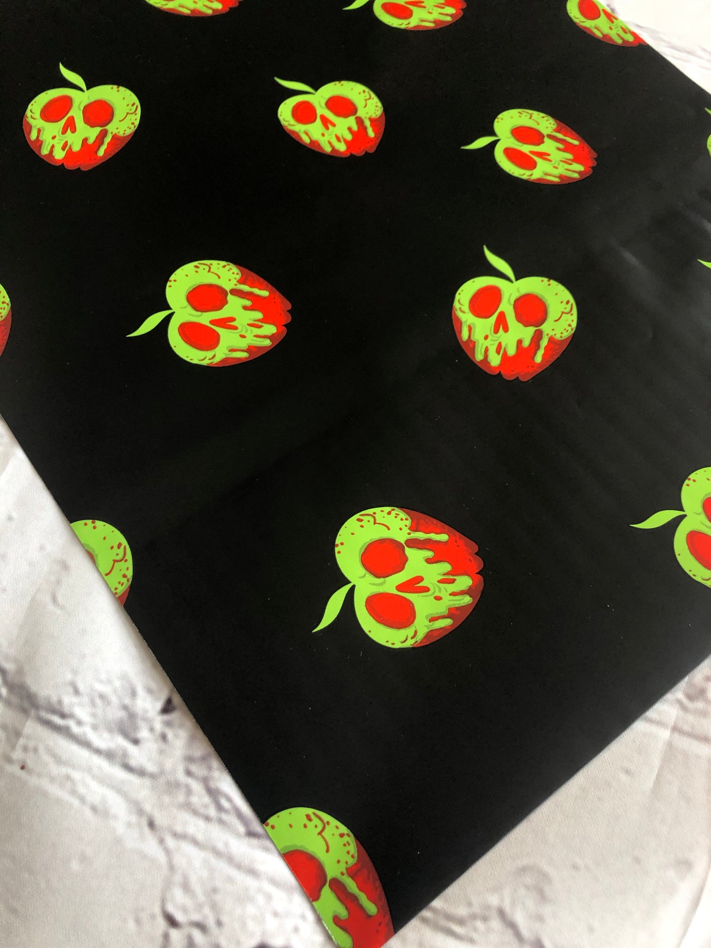 Poison apple poly mailers 10x13